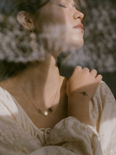 Amanecer Collar