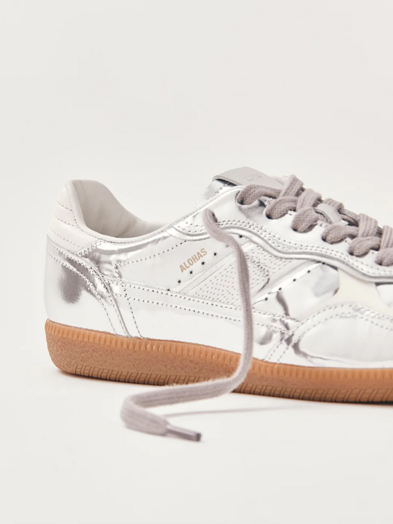 Alohas Silver Sneakers – NanaBanana
