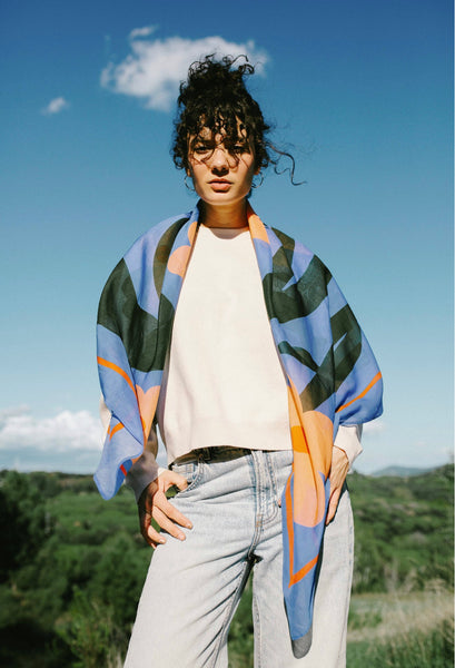 Pañuelo Súper Maxi Las Flores Azul (seda)