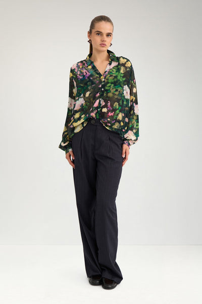Nuarvi Shirt (botanical garden)