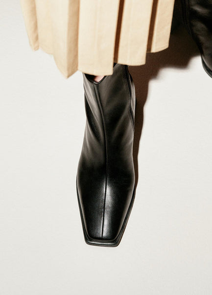 Hedda Black