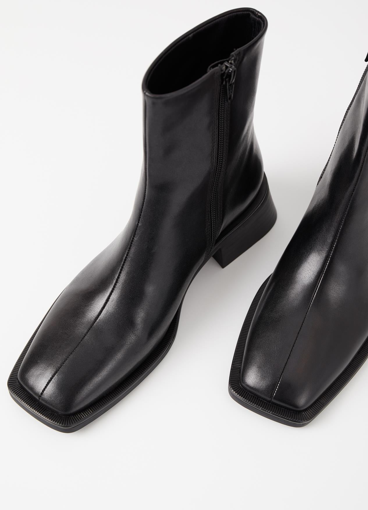 Blanca Black Leather