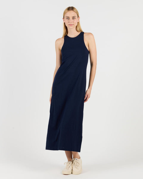 Della navy blue