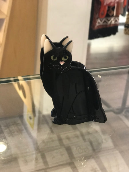 Black Cat Clip