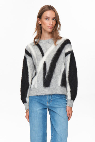 Nusuri Brushed Pullover