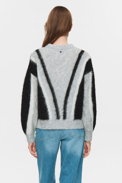 Nusuri Brushed Pullover