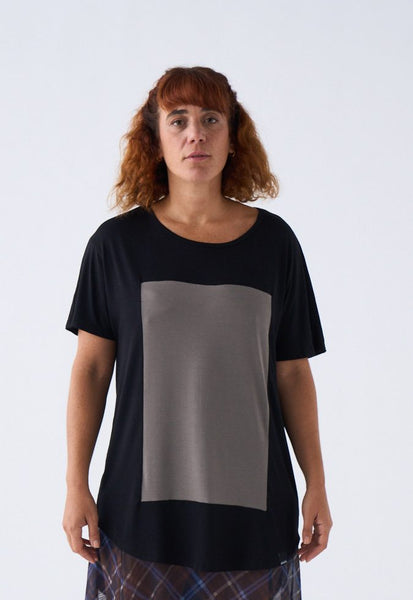 Quadrilateral Negro-Gris