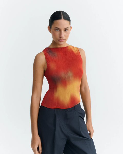 Flowers Pleated Dora top