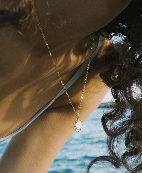 Naissance collar sol oro