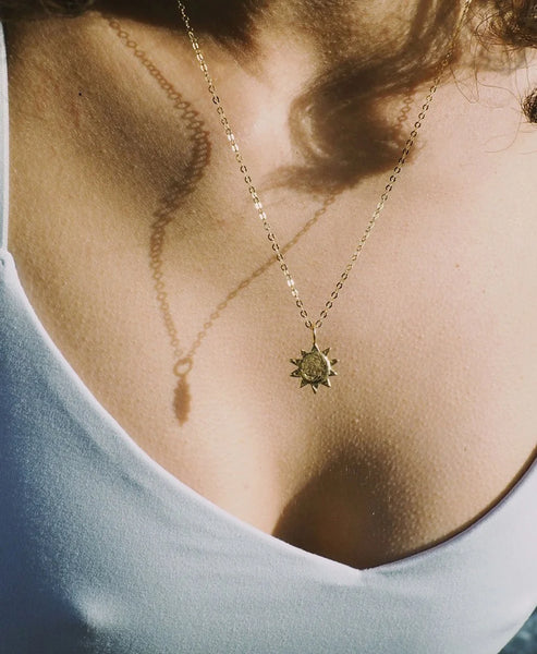 Naissance collar sol oro