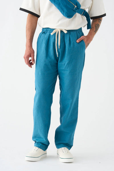 Worker Azul