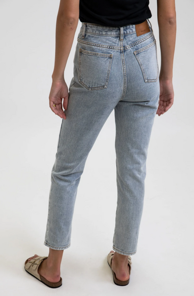 Classic High Rise Tapered Jeans