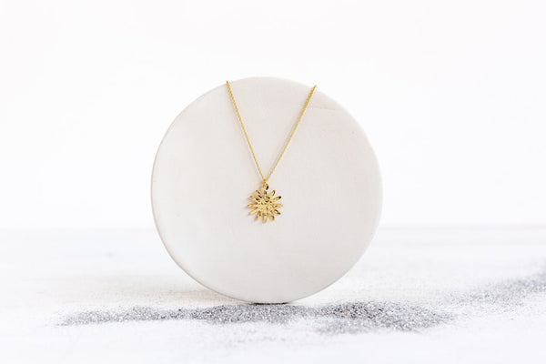 Alba Necklace