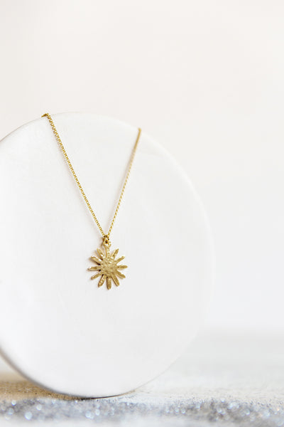 Alba Necklace