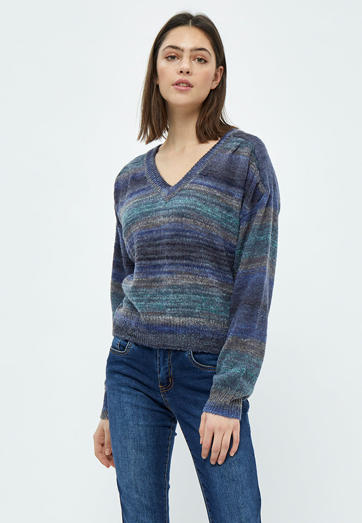Janne V-neck Pullover