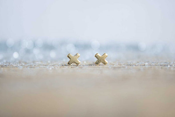 X EARINGS