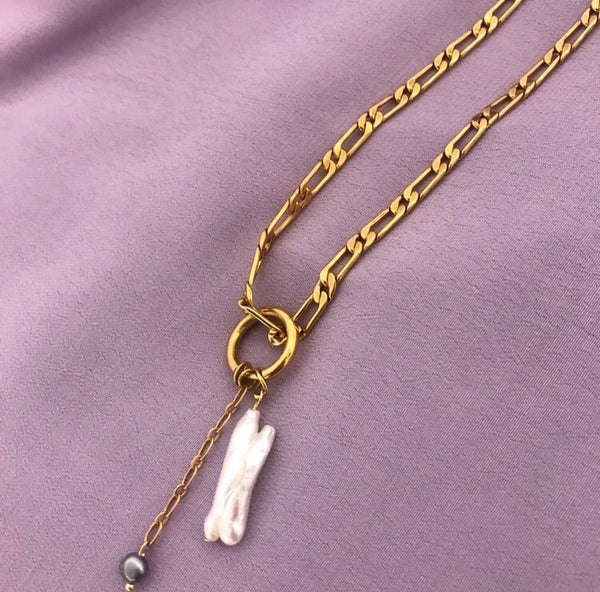 Aurore collar poetes