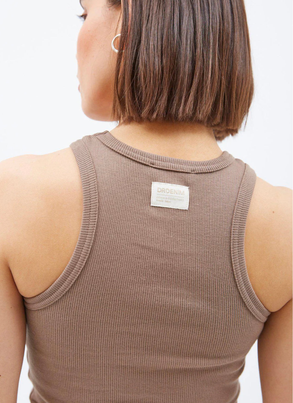 Amelie Singlet Walnut