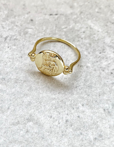 Moneda Ring